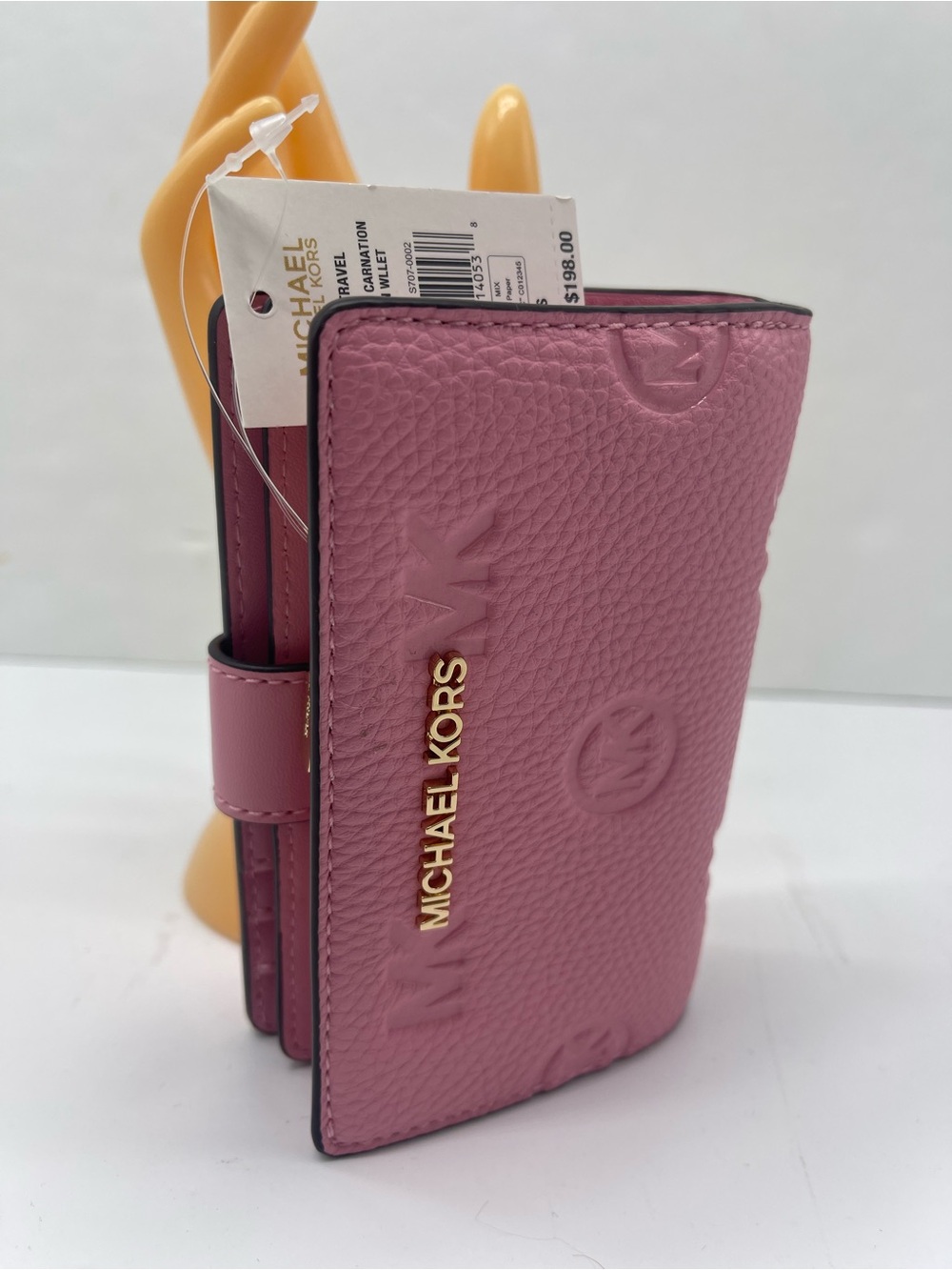 MICHAEL KORS Jet Set Travel Md Zip CoinLogo Debossed Bifold Wallet
Carnation
NWT - Picture 13 of 16